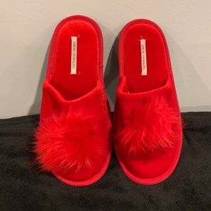 Victoria’s secret slippers